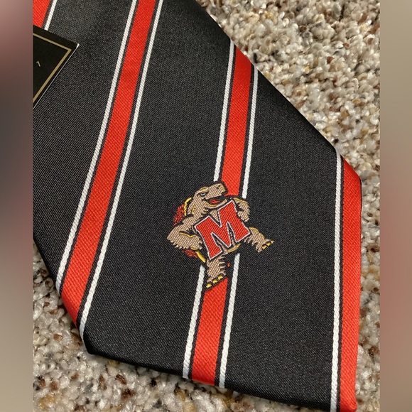 Eagles Wings Necktie Men’s Red Color - Picture 3 of 7